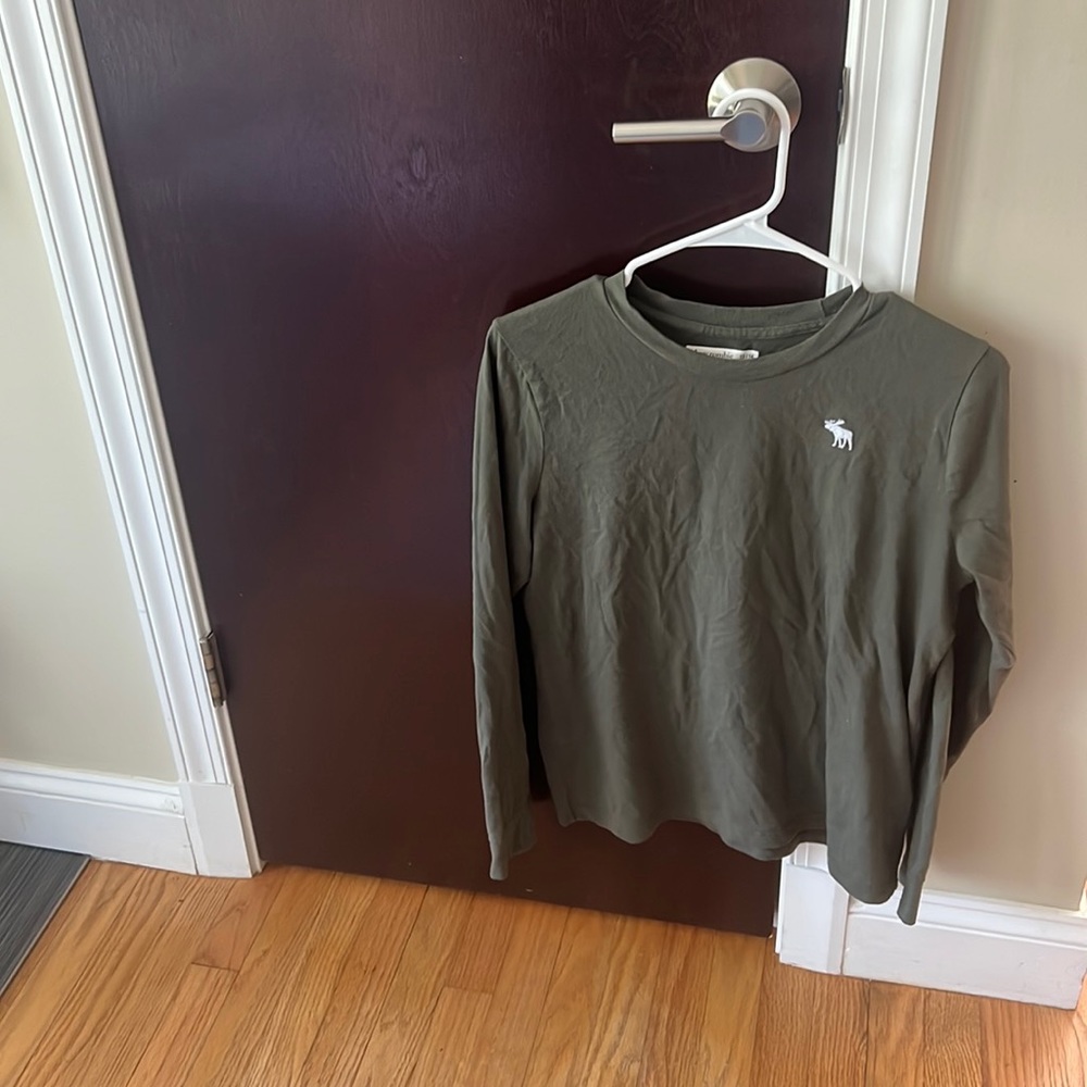 Green Abercrombie shirt for boys 13-14